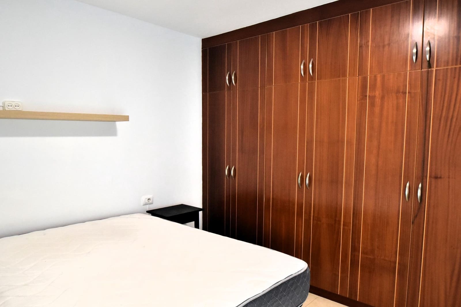 2 slaapkamer Flat te huur in Santa Cruz de Tenerife met garage - € 850 (Ref: 9474152)