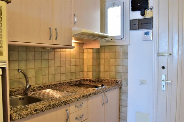 1 bedroom Flat for rent in Santa Cruz de Tenerife - € 650 (Ref: 9596047)