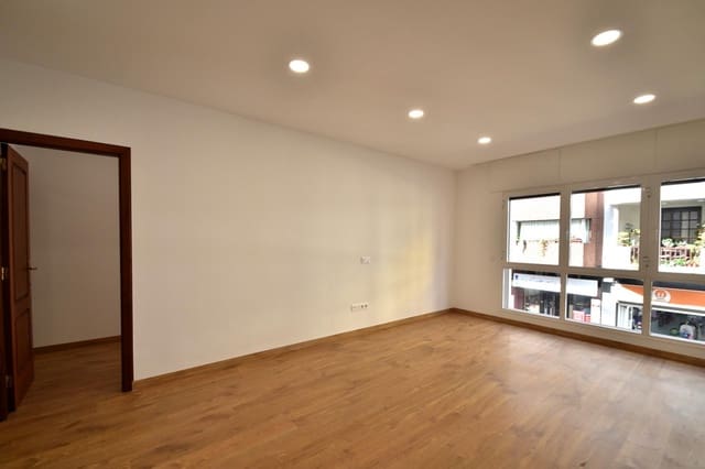 Piso de 2 habitaciones en San Cristóbal de La Laguna en alquiler - 1.200 € (Ref: 9627433)