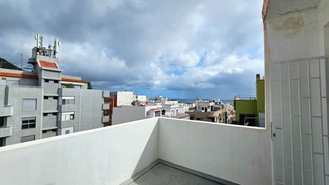2 soverom Penthouse til leie i Salamanca, Santa Cruz de Tenerife - € 660 (Ref: 9674146)