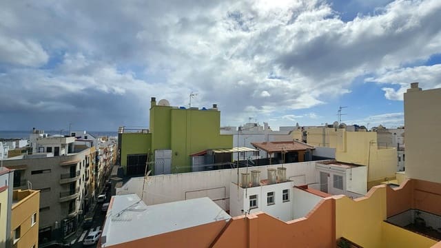 2 soverom Penthouse til leie i Salamanca, Santa Cruz de Tenerife - € 660 (Ref: 9674146)