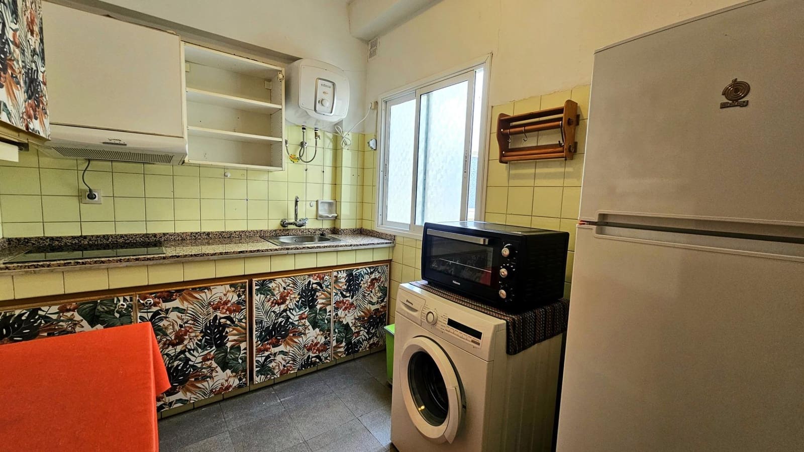 2 soverom Penthouse til leie i Santa Cruz de Tenerife - € 660 (Ref: 9674146)