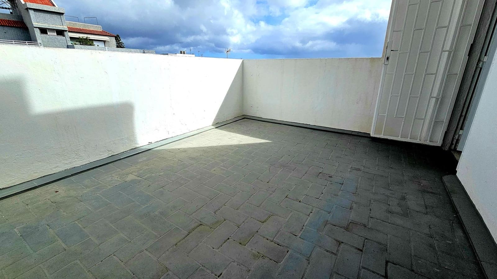 2 soverom Penthouse til leie i Santa Cruz de Tenerife - € 660 (Ref: 9674146)
