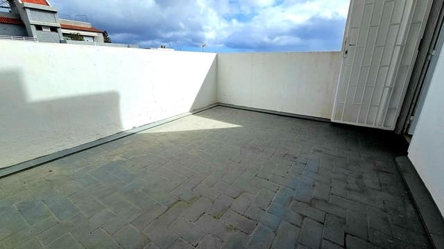 2 soverom Penthouse til leie i Salamanca, Santa Cruz de Tenerife - € 660 (Ref: 9674146)