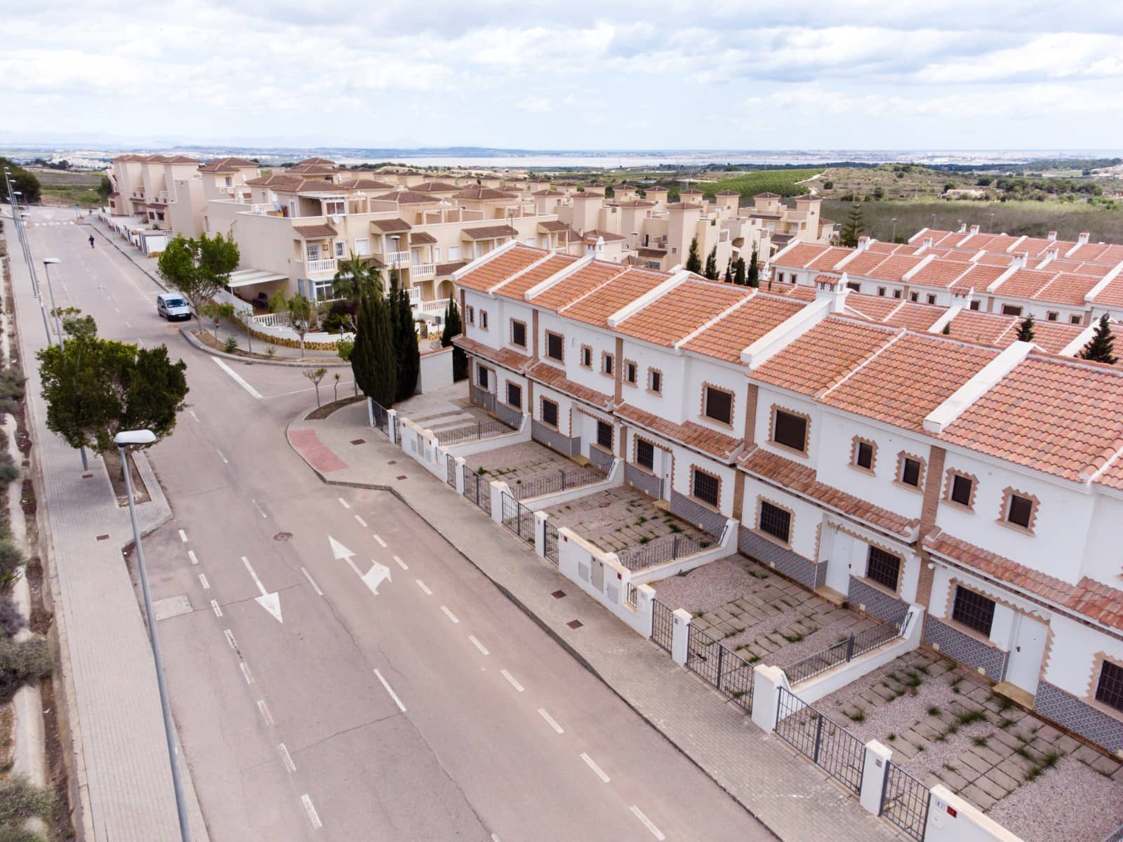 3 soveværelse Byhus til salg i San Miguel de Salinas med swimmingpool - € 219.900 (Ref: 8659983)