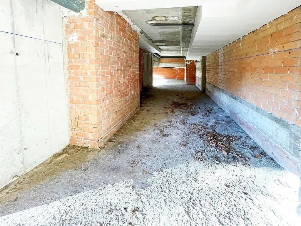 Commercieel te huur in Alicante stad - € 3.800 (Ref: 8756816)