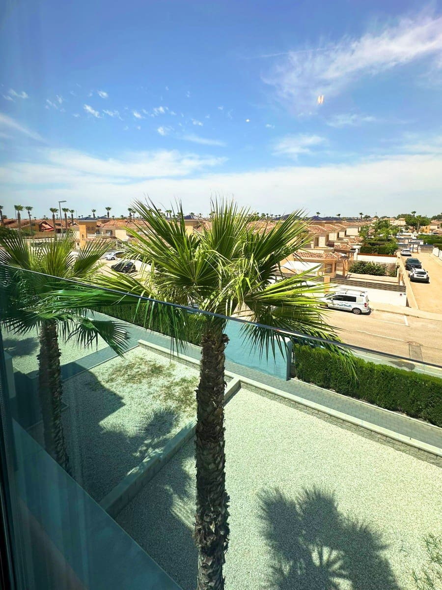 3 Zimmer Apartment zu verkaufen in El Raso mit Pool Garage - 299.000 € (Ref: 9148085)