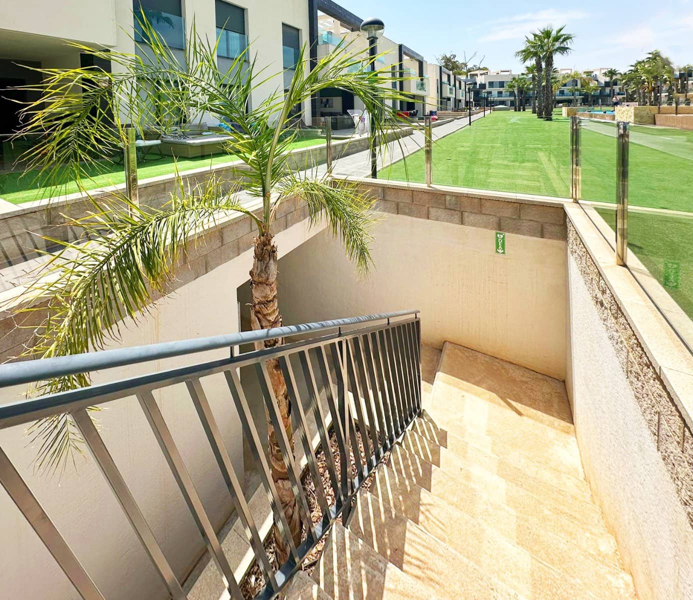 3 Zimmer Apartment zu verkaufen in El Raso mit Pool Garage - 299.000 € (Ref: 9148085)