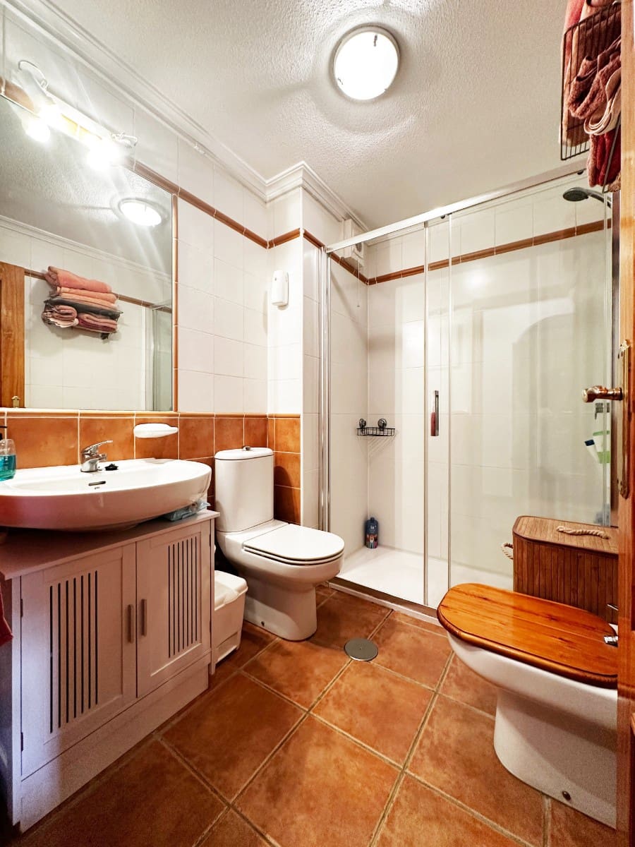 1 bedroom Apartment for sale in Orihuela Costa with pool - € 148,000 (Ref: 9503387)