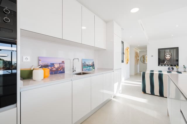 3 sovrum Lägenhet till salu i Guadalobón, Estepona med pool - 755 000 € (Ref: 9650426)