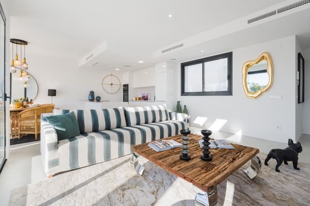 3 sovrum Lägenhet till salu i Guadalobón, Estepona med pool - 755 000 € (Ref: 9650426)