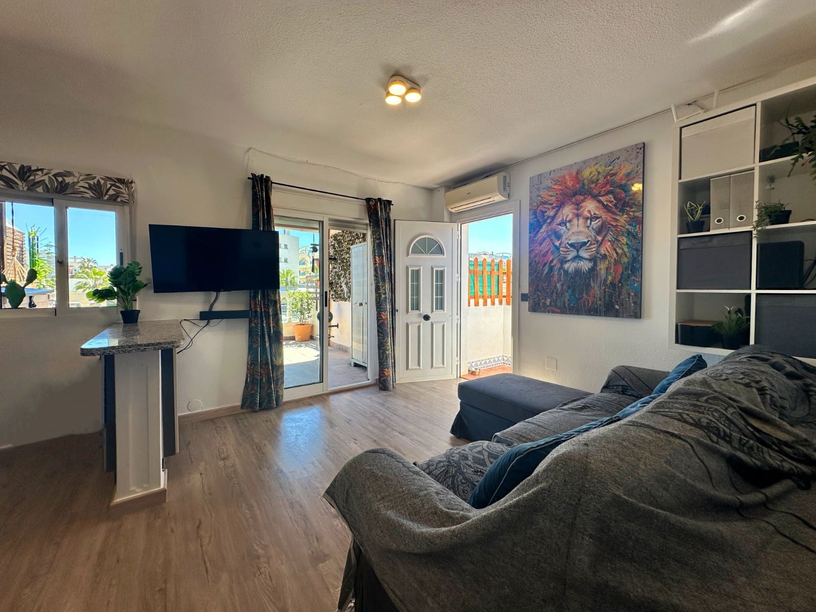 Bungalow de 2 habitaciones en Cabo Roig en venta con piscina - 139.900 € (Ref: 9756657)