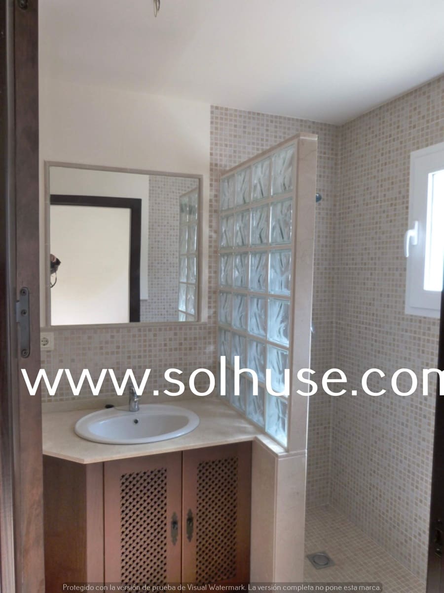 3 makuuhuone Huvila myytävänä paikassa Las Palas mukana 
autotalli - 275 000 € (Ref: 7468037)