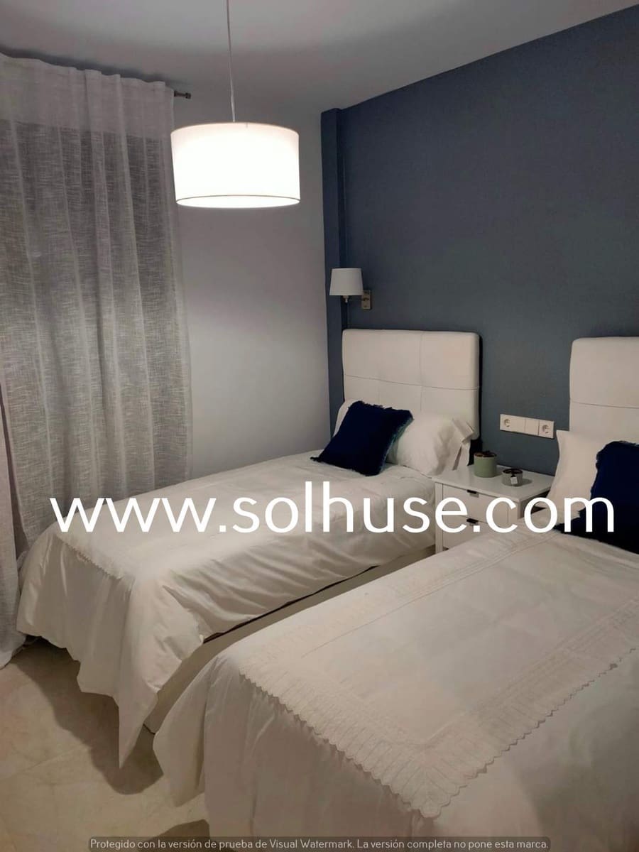 3 sypialnia Apartament na sprzedaż w Alamillo z basenem garażem - 274 500 € (Ref: 7808856)