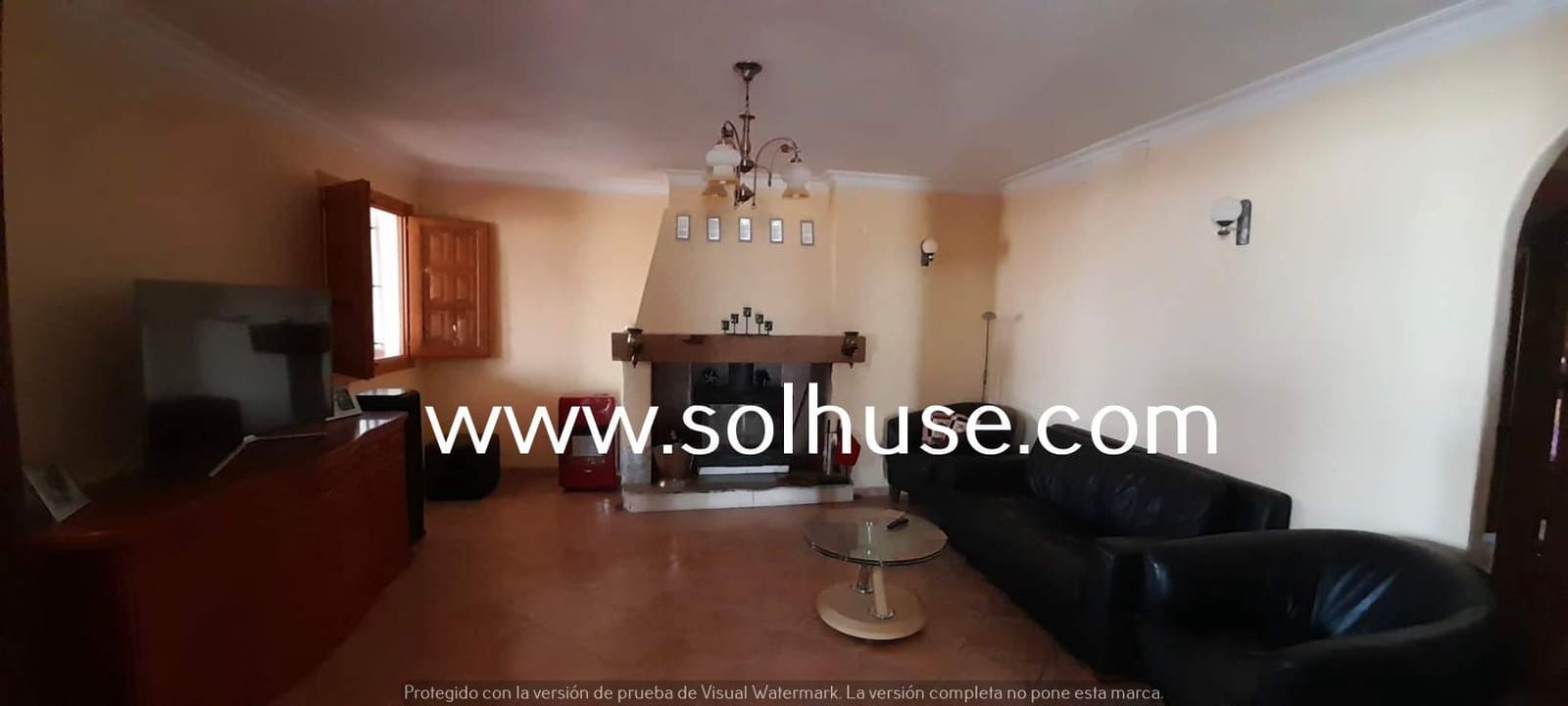 3 sypialnia Finka/Dom wiejski na sprzedaż w Leiva z garażem - 219 000 € (Ref: 7856005)