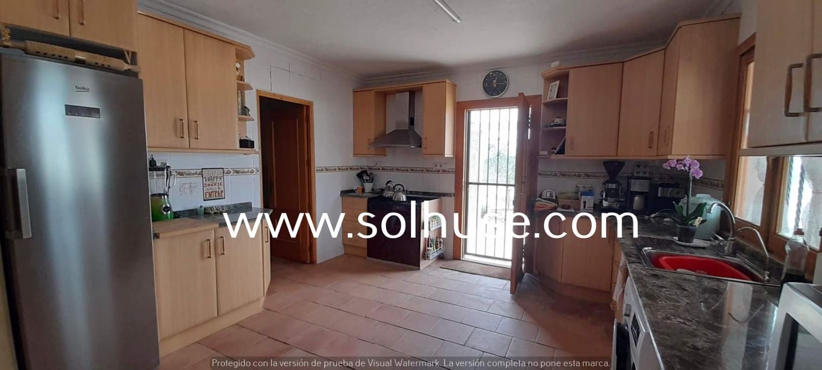 3 sypialnia Finka/Dom wiejski na sprzedaż w Leiva z garażem - 219 000 € (Ref: 7856005)