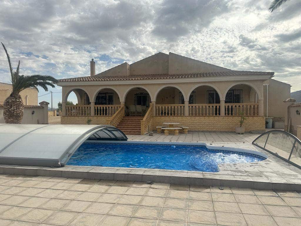 4 sypialnia Finka/Dom wiejski na sprzedaż w Leiva - 535 000 € (Ref: 7893395)