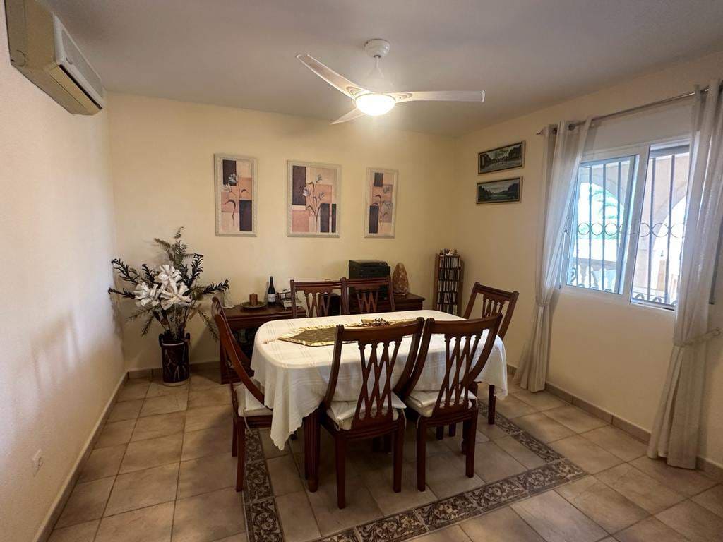 4 sypialnia Finka/Dom wiejski na sprzedaż w Leiva - 535 000 € (Ref: 7893395)