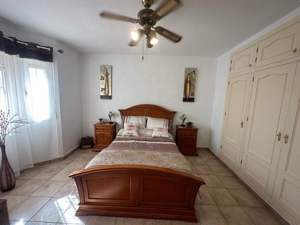 4 sypialnia Finka/Dom wiejski na sprzedaż w Leiva - 535 000 € (Ref: 7893395)