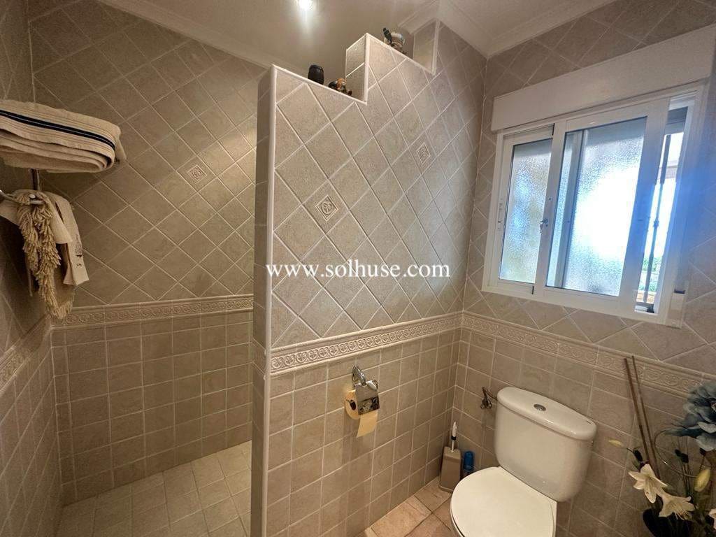 4 sypialnia Finka/Dom wiejski na sprzedaż w Leiva - 535 000 € (Ref: 7893395)