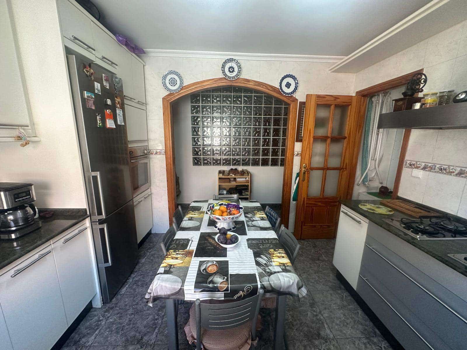 3 bedroom Apartment for sale in Puerto de Mazarron - € 199,900 (Ref: 8580103)