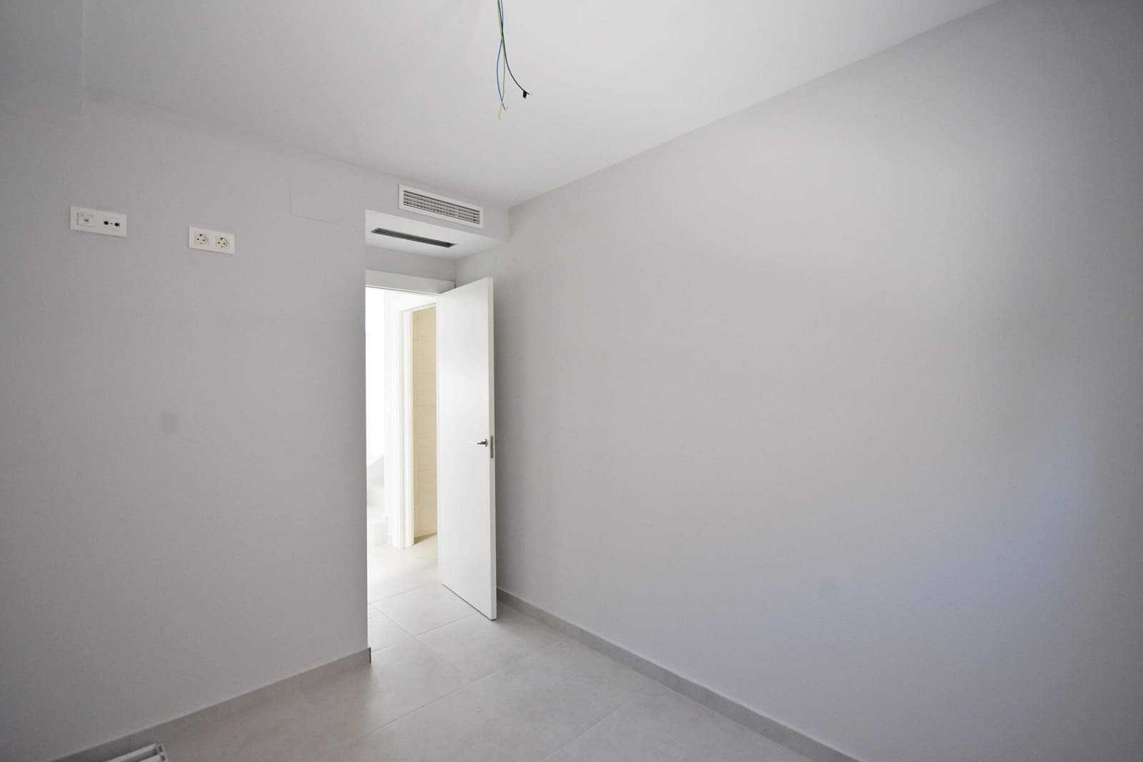 3 bedroom Villa for sale in Alamillo - € 321,000 (Ref: 8773336)