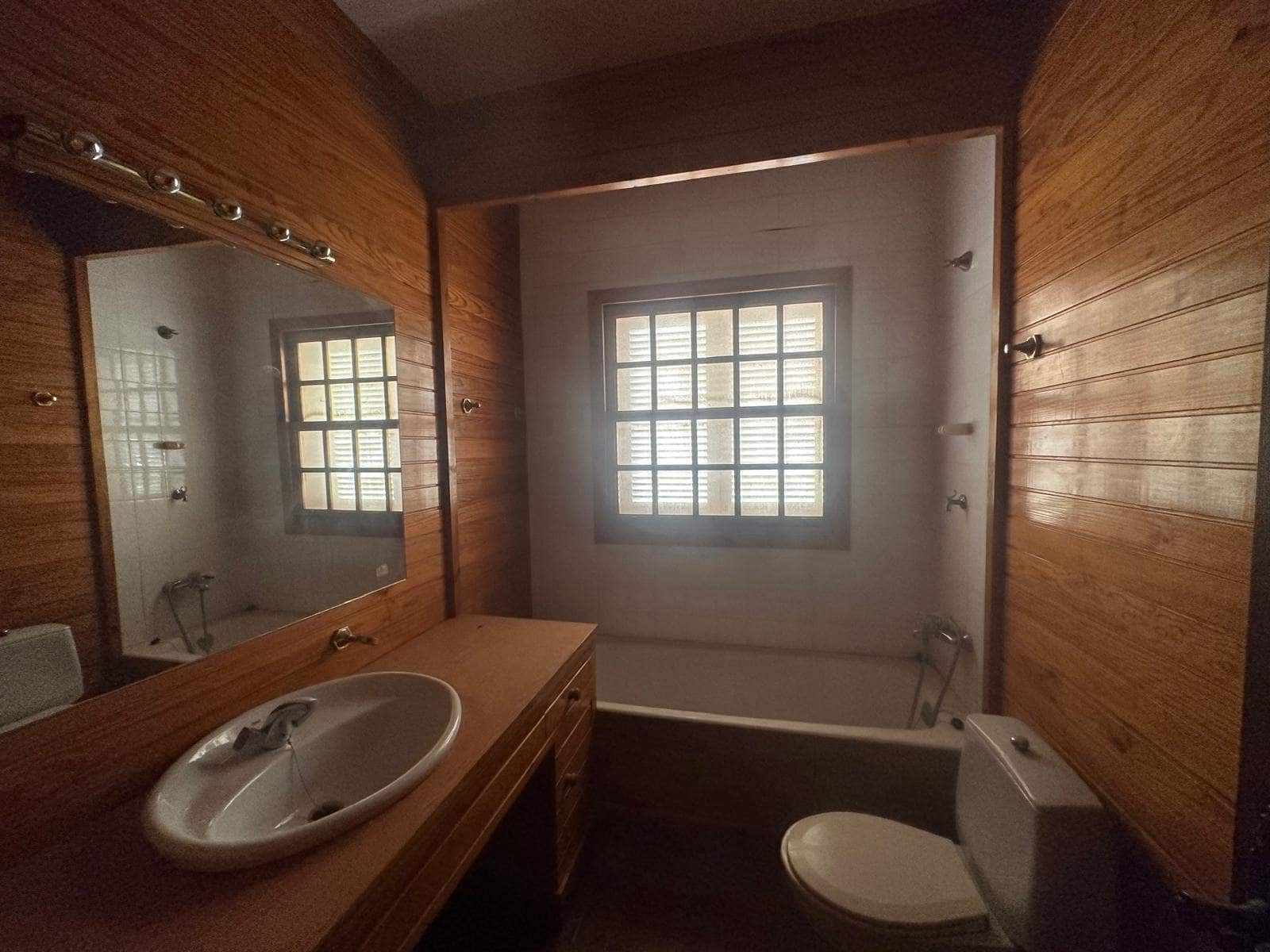 5 quarto Moradia para venda em Puerto de Mazarron - 699 900 € (Ref: 9004024)