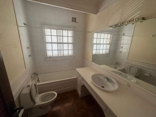 5 quarto Moradia para venda em Puerto de Mazarron, Mazarrón - 699 900 € (Ref: 9004024)