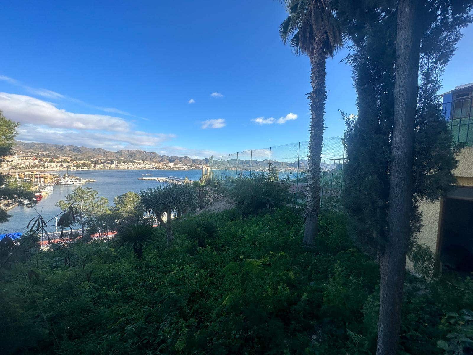 5 quarto Moradia para venda em Puerto de Mazarron - 699 900 € (Ref: 9004024)