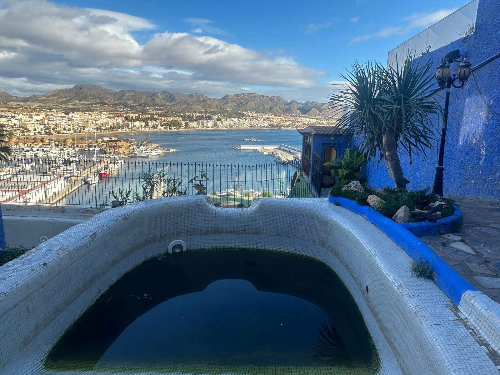 5 quarto Moradia para venda em Puerto de Mazarron - 699 900 € (Ref: 9004024)