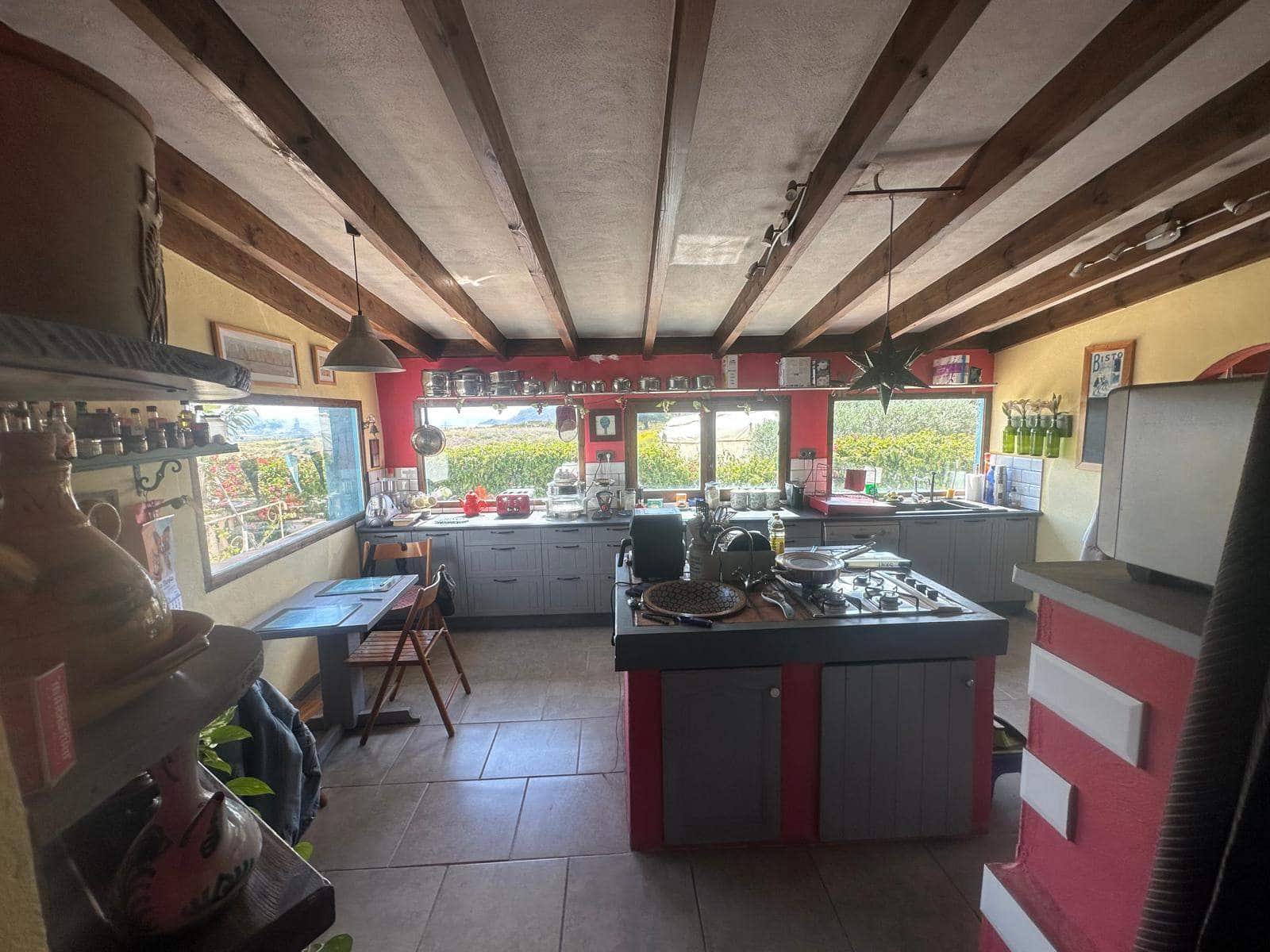 3 makuuhuone Maalaistalo myytävänä paikassa Leiva - 275 000 € (Ref: 9004025)