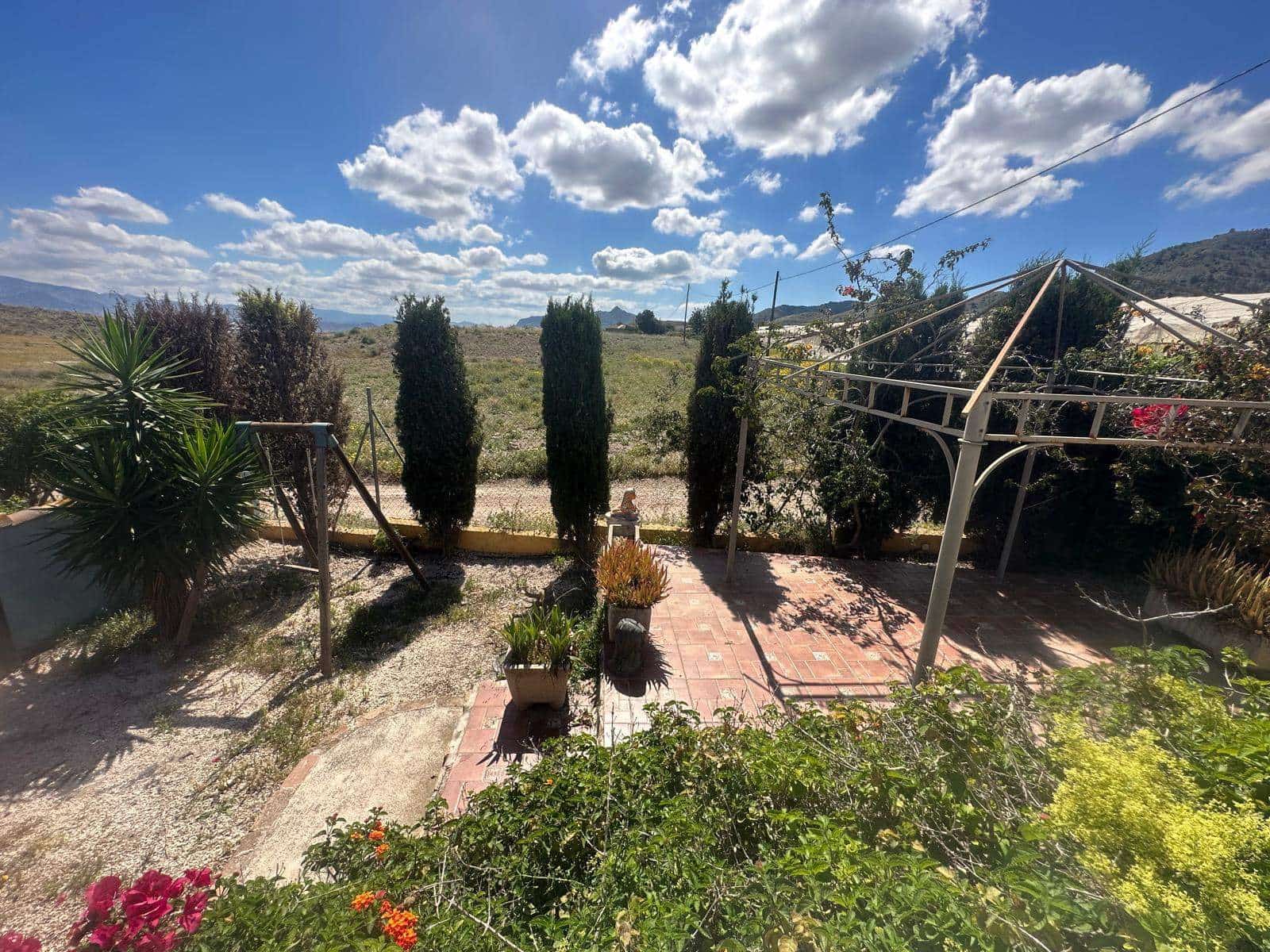 3 makuuhuone Maalaistalo myytävänä paikassa Leiva - 275 000 € (Ref: 9004025)