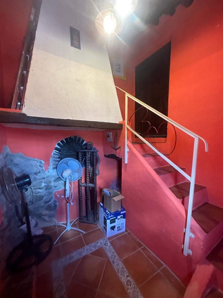 3 makuuhuone Maalaistalo myytävänä paikassa Leiva - 275 000 € (Ref: 9004025)