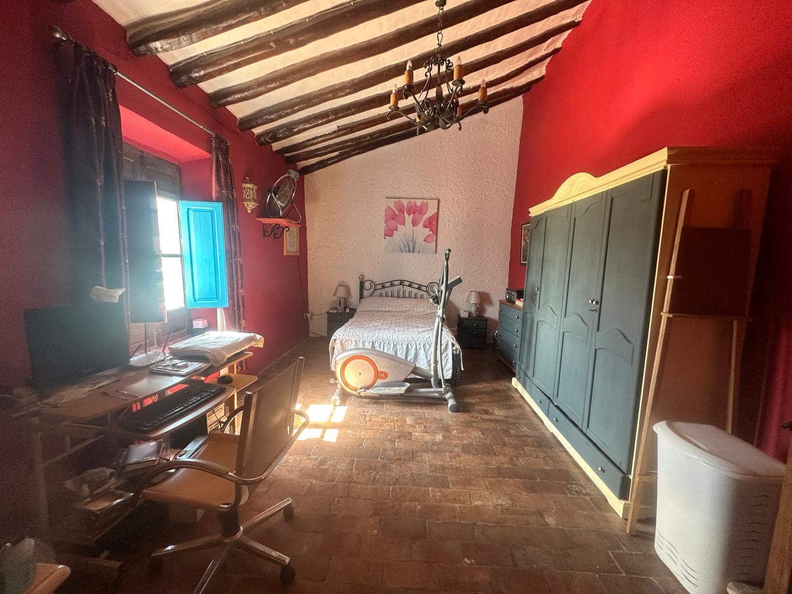 3 makuuhuone Maalaistalo myytävänä paikassa Leiva - 275 000 € (Ref: 9004025)