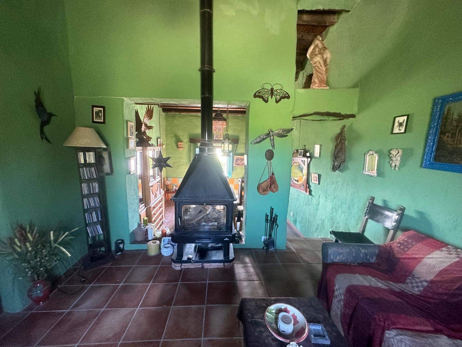 3 makuuhuone Maalaistalo myytävänä paikassa Leiva - 275 000 € (Ref: 9004025)