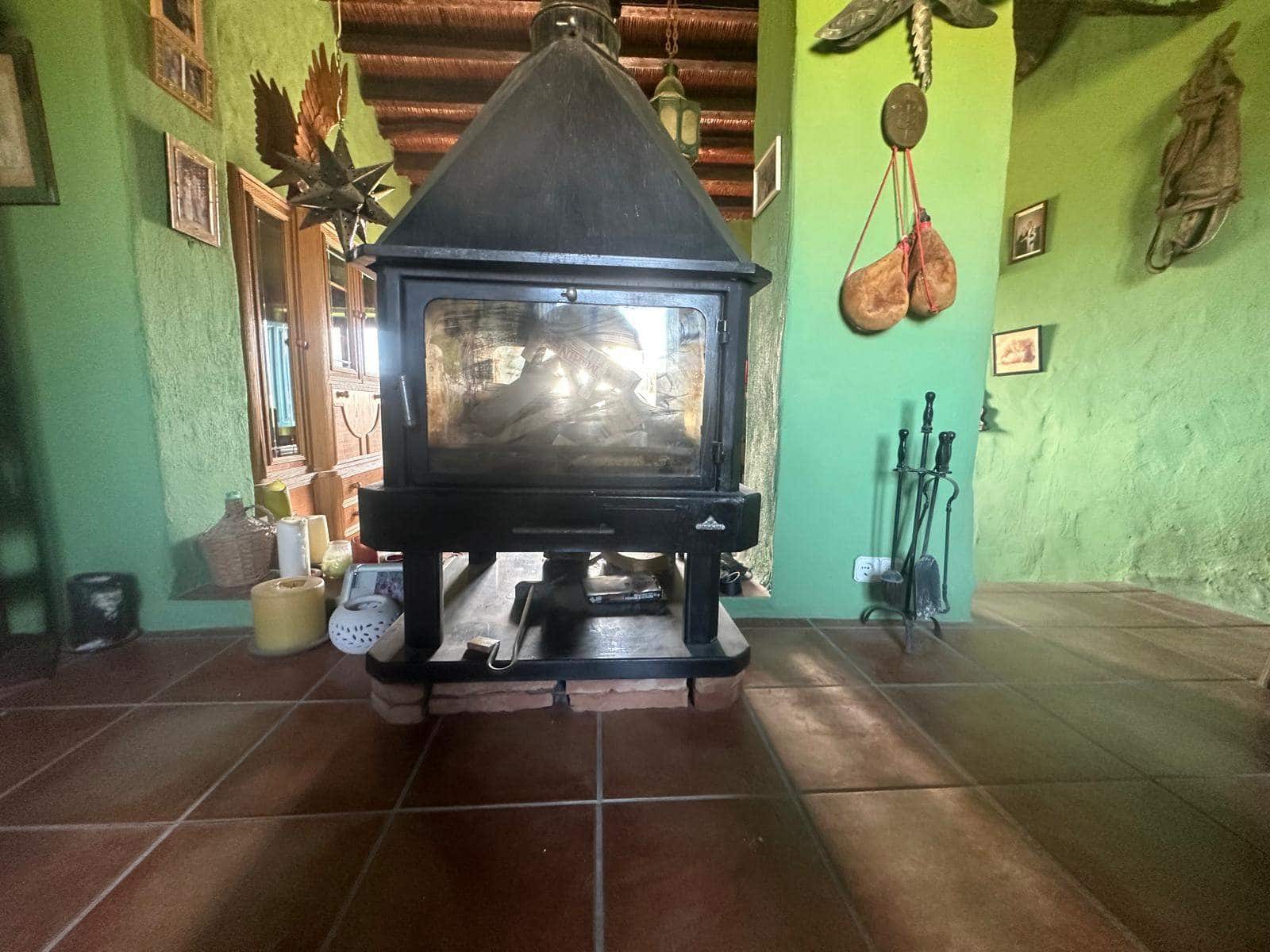 3 makuuhuone Maalaistalo myytävänä paikassa Leiva - 275 000 € (Ref: 9004025)