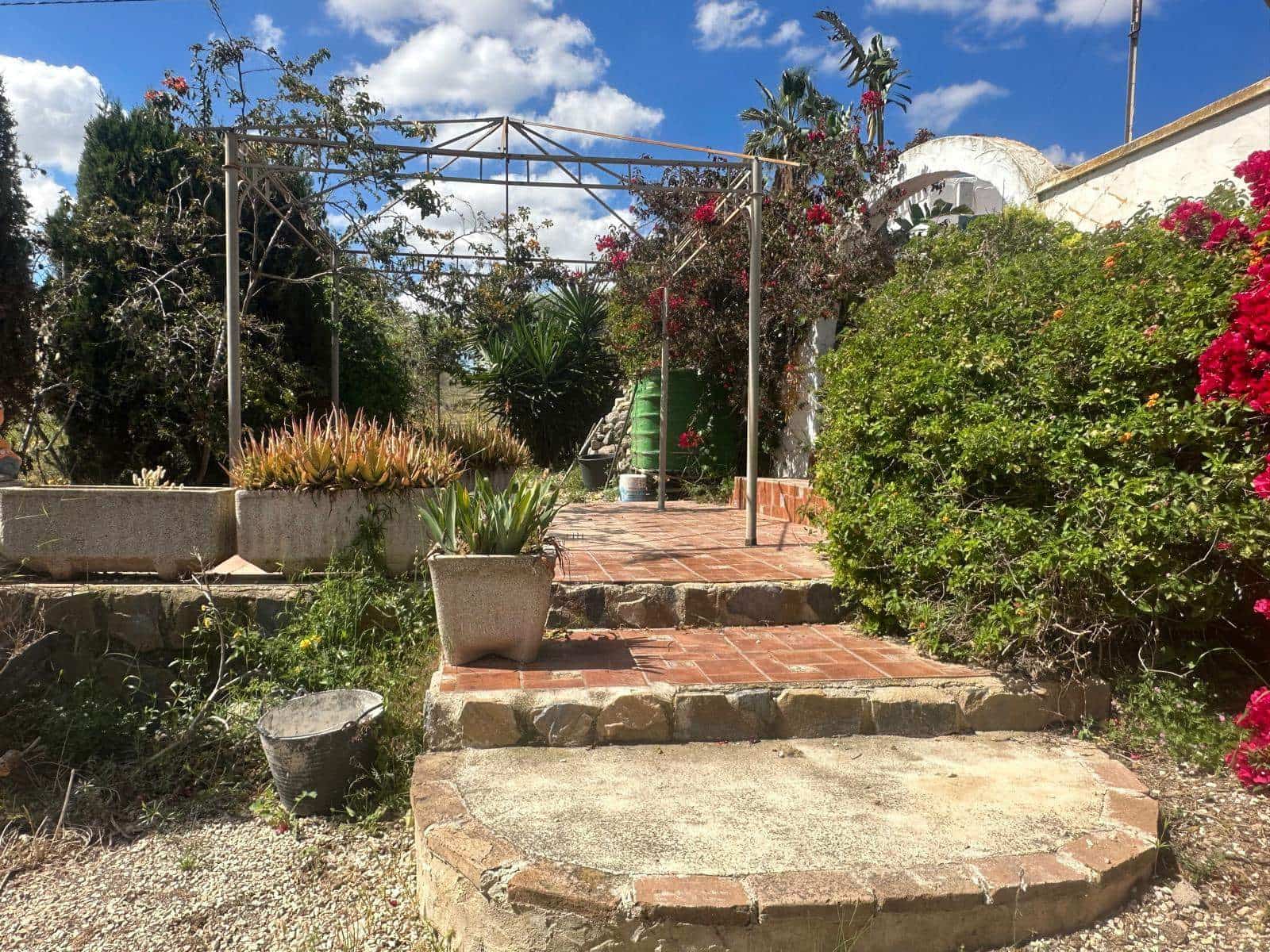 3 makuuhuone Maalaistalo myytävänä paikassa Leiva - 275 000 € (Ref: 9004025)