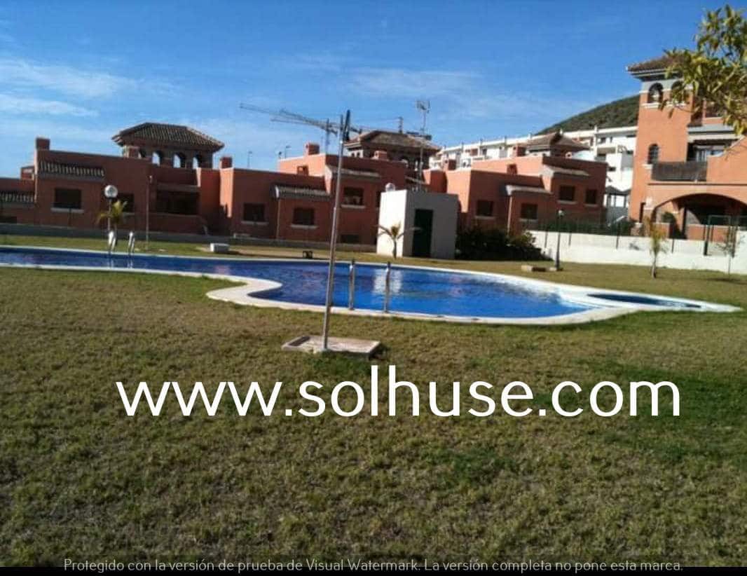 3 soverom Leilighet til salgs i Isla Plana med svømmebasseng garasje - € 210 000 (Ref: 9126459)