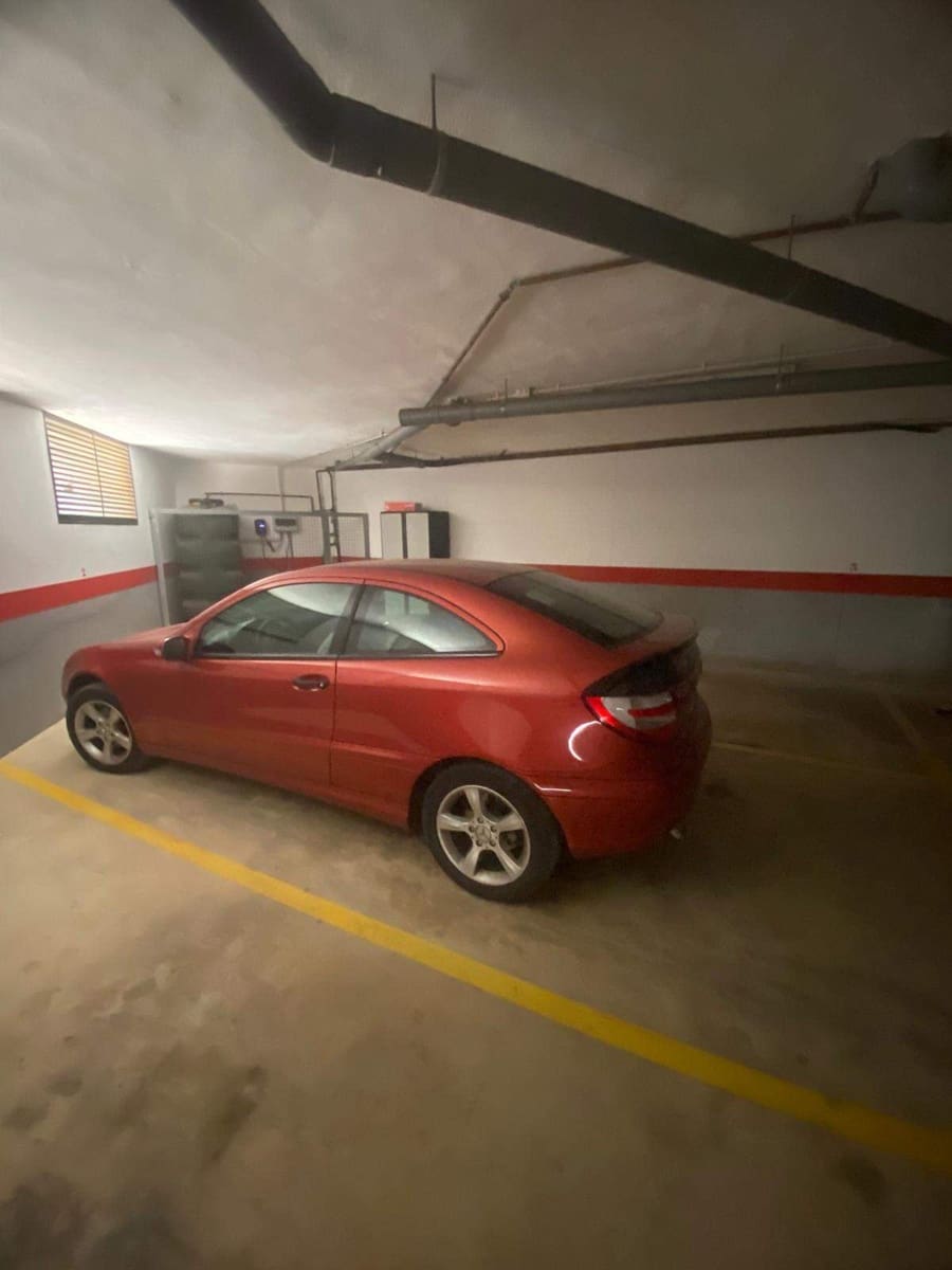 2 bedroom Apartment for sale in Puerto de Mazarron with garage - € 150,000 (Ref: 9162864)