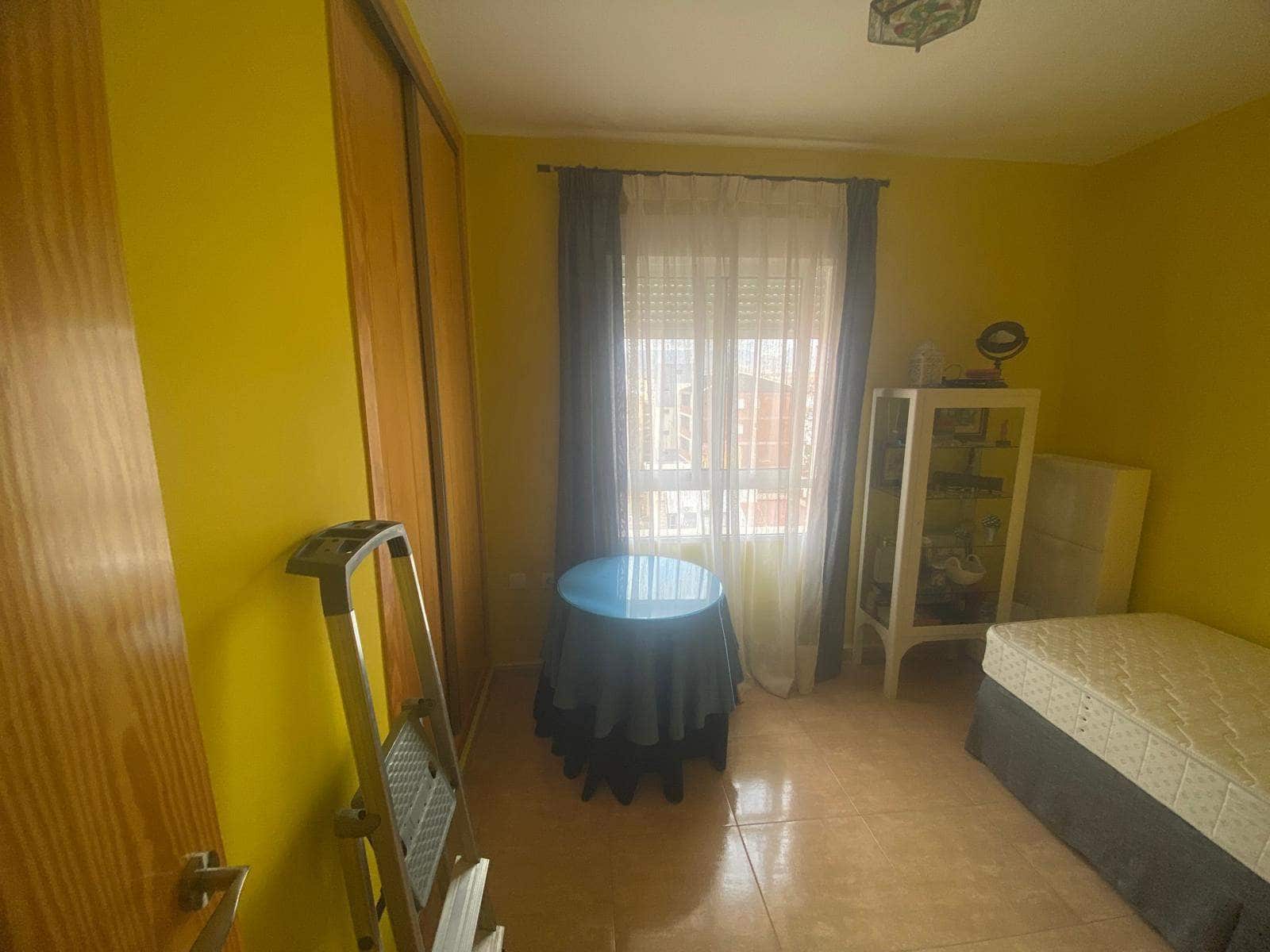 2 bedroom Apartment for sale in Puerto de Mazarron with garage - € 150,000 (Ref: 9162864)