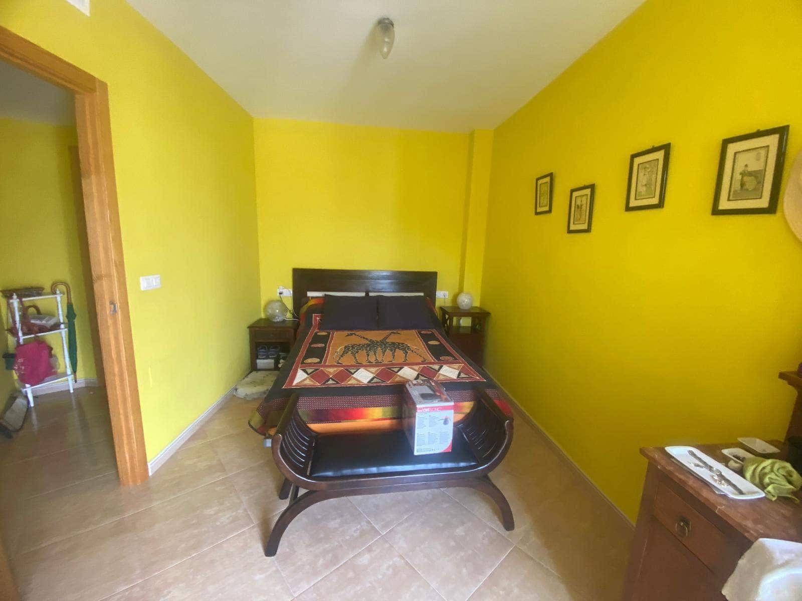 2 bedroom Apartment for sale in Puerto de Mazarron with garage - € 150,000 (Ref: 9162864)