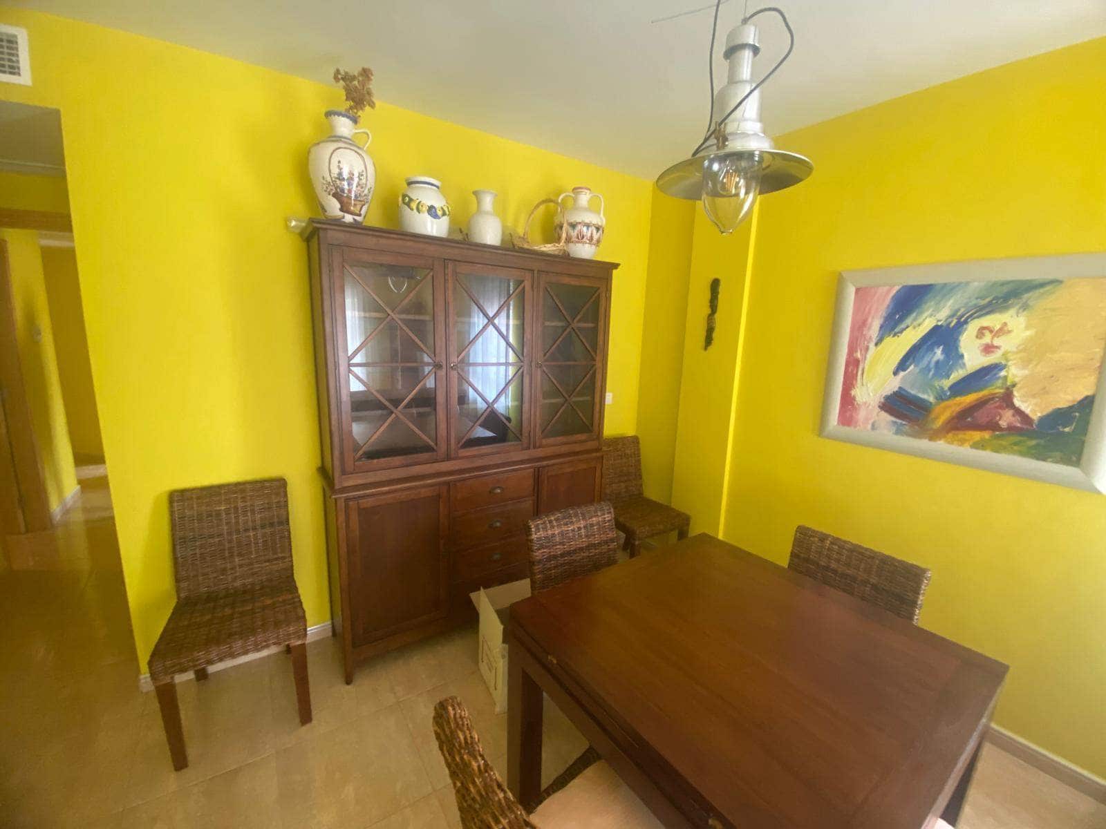 2 bedroom Apartment for sale in Puerto de Mazarron with garage - € 150,000 (Ref: 9162864)