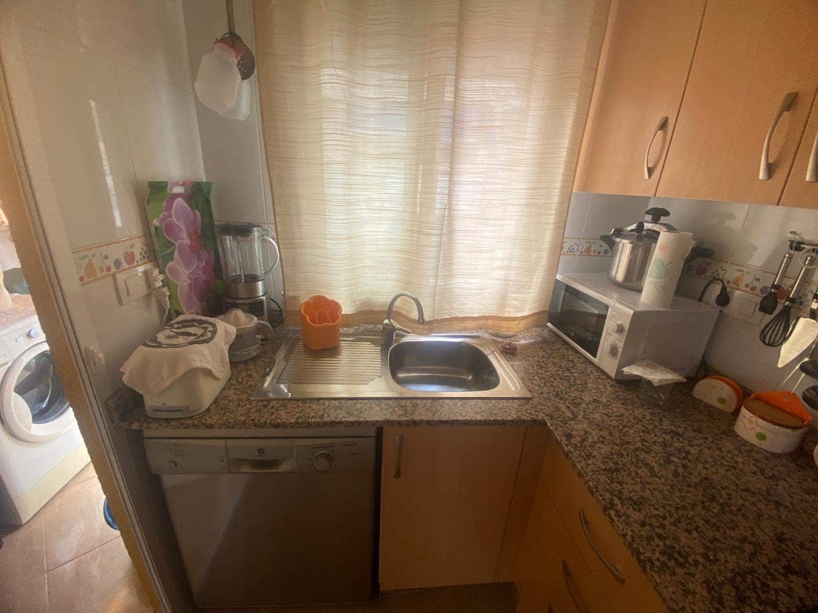 2 bedroom Apartment for sale in Puerto de Mazarron with garage - € 150,000 (Ref: 9162864)