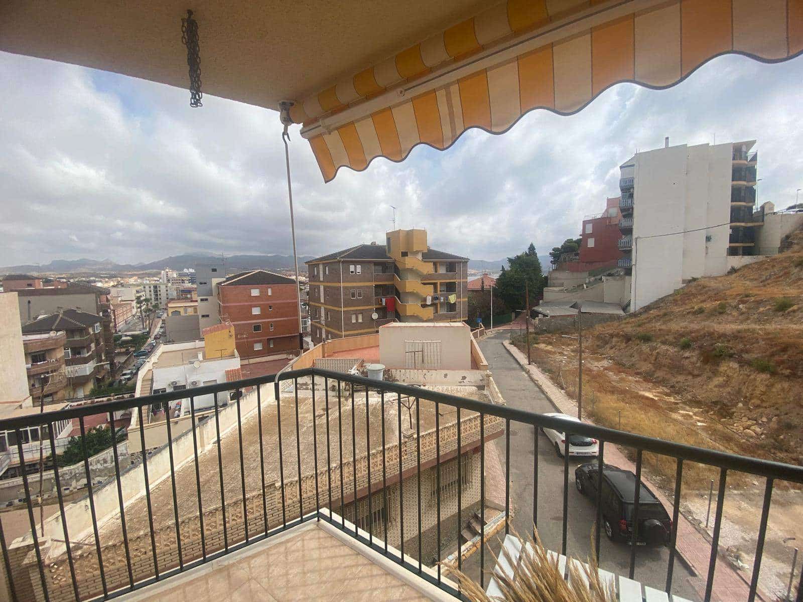 2 bedroom Apartment for sale in Puerto de Mazarron with garage - € 150,000 (Ref: 9162864)