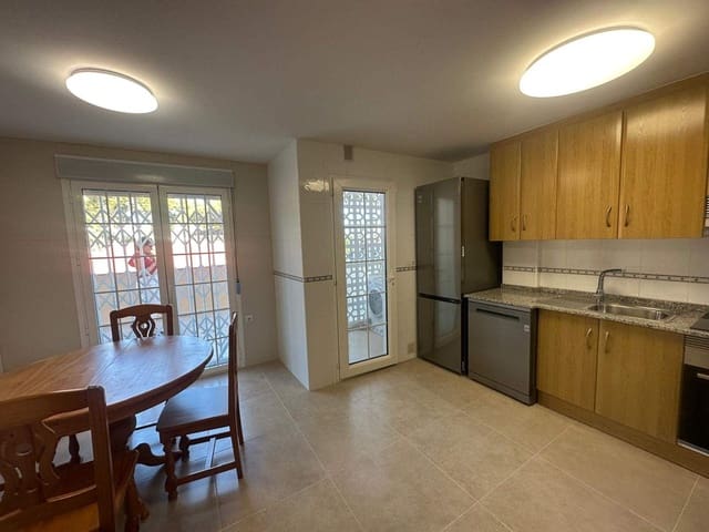 3 soveværelse Villa til salg i Isla Plana, Cartagena med swimmingpool garage - € 370.000 (Ref: 9227621)