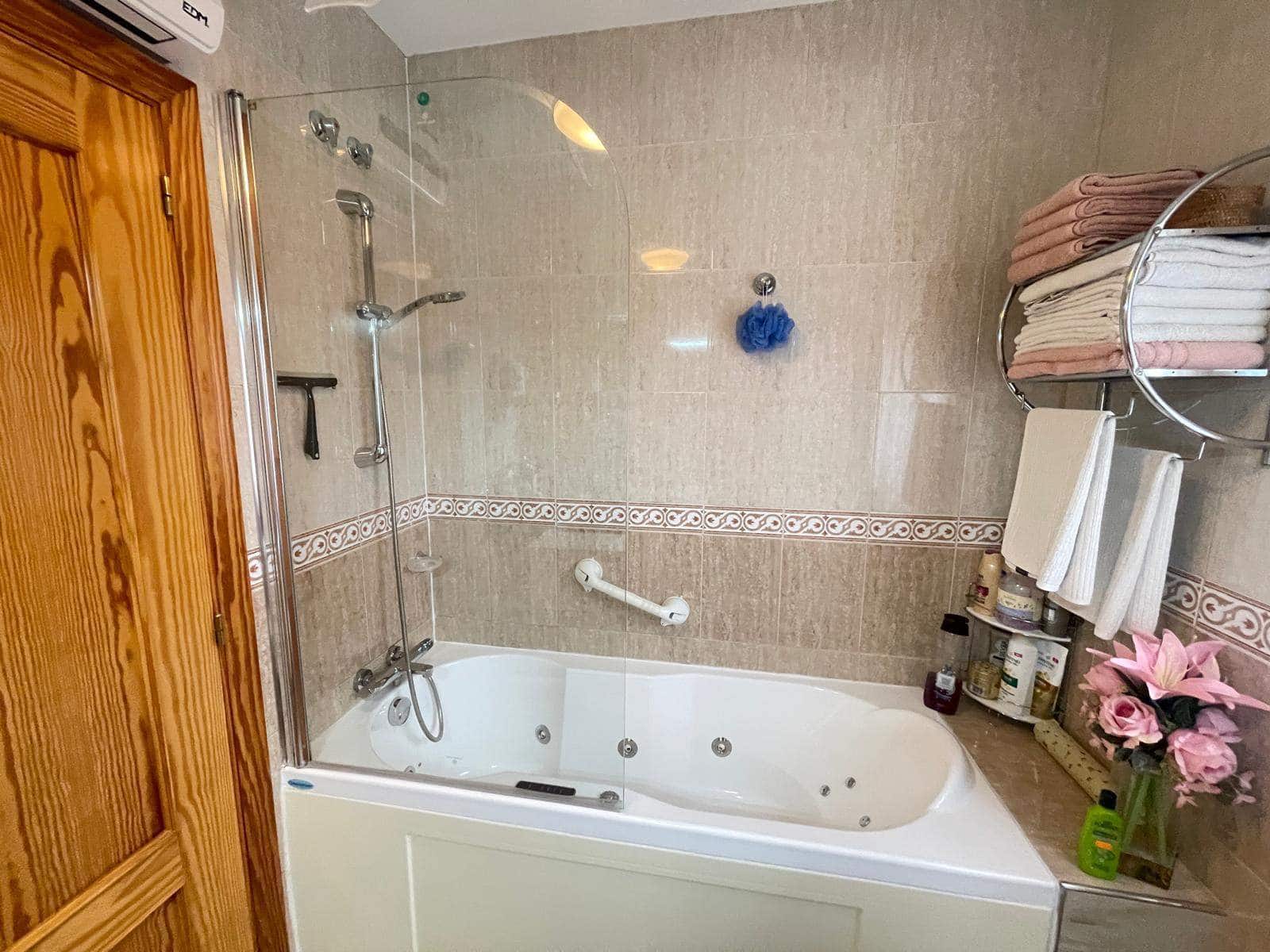 3 soverom Villa til salgs i La Majada med svømmebasseng - € 219 900 (Ref: 9345189)