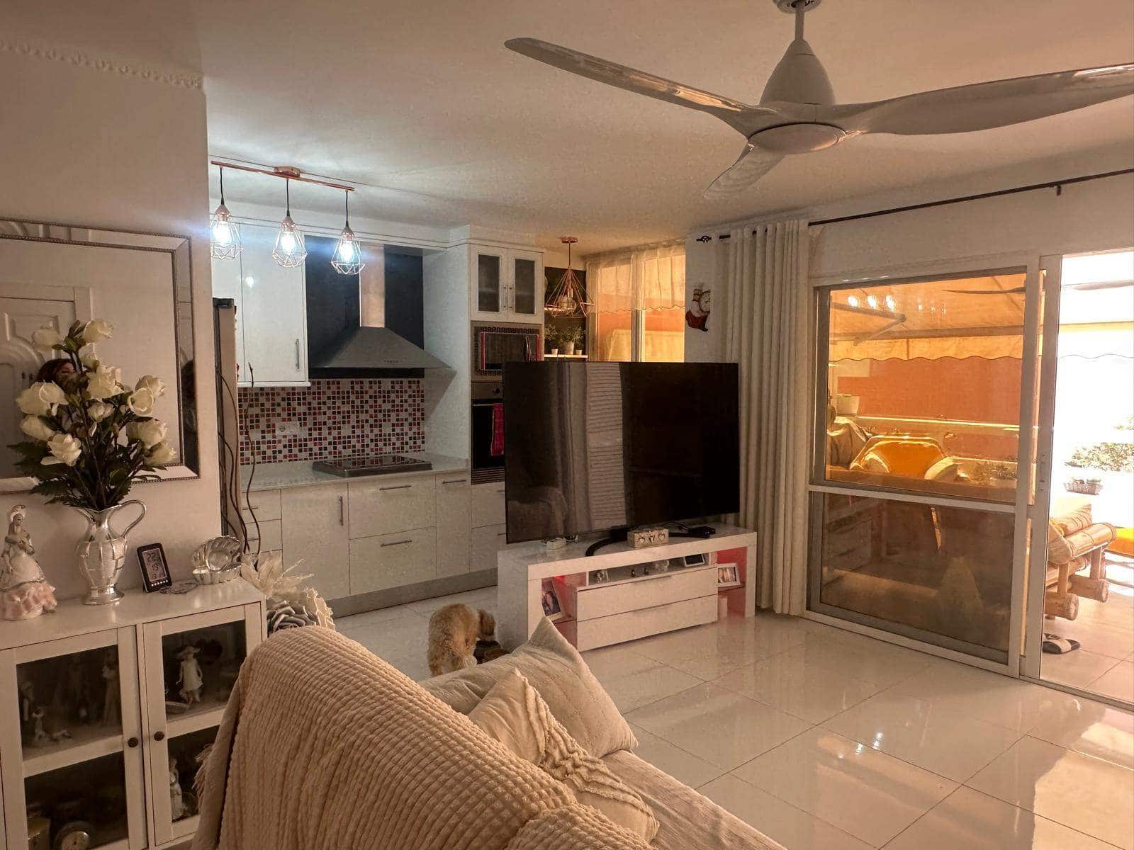 1 bedroom Commercial for sale in Puerto de Mazarron - € 220,000 (Ref: 9617138)