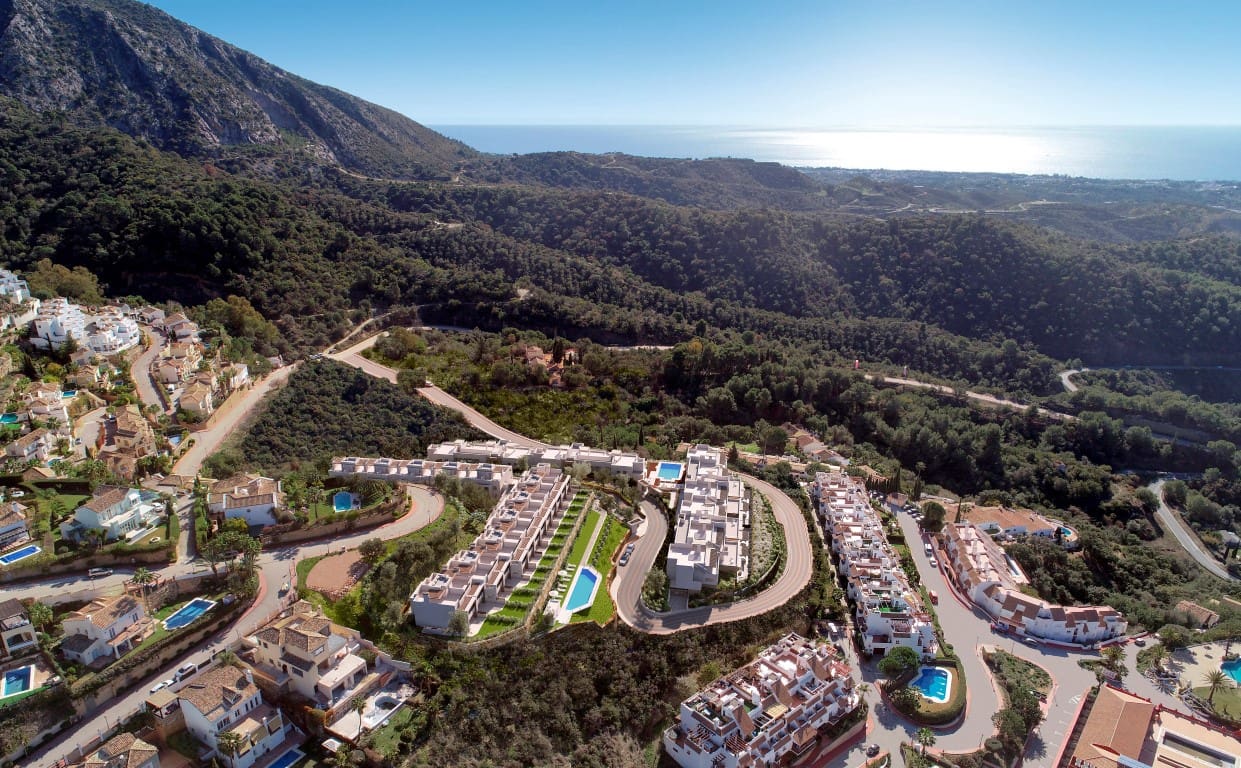 3 sypialnia Dom na sprzedaż w Istan z basenem garażem - 620 000 € (Ref: 6901335)