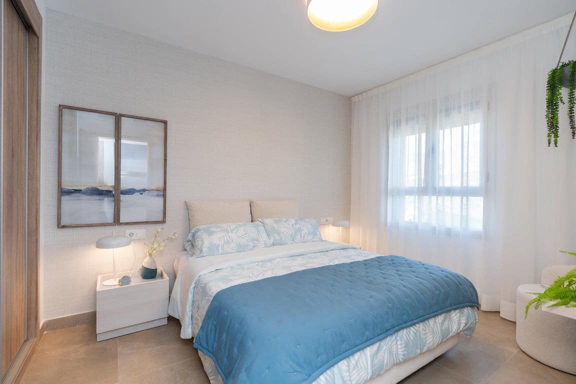 2 sypialnia Apartament na sprzedaż w Estepona z basenem garażem - 370 000 € (Ref: 7074732)