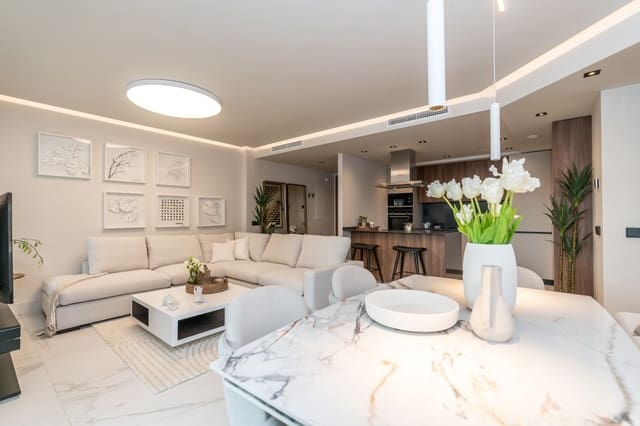 2 makuuhuone Huoneisto myytävänä paikassa San Pedro de Alcantara, Marbella mukana uima-altaan 
autotalli - 645 000 € (Ref: 7784853)